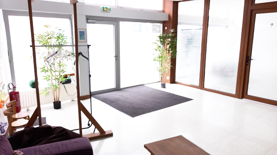 Salle E Le hall d'entrée accueillant et lumineux