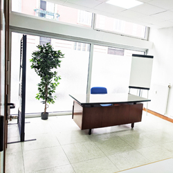 Salle A - Plein Sud ~20m²